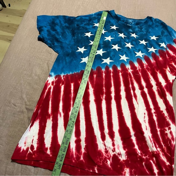 Vintage 2002 Liquid Blue Red White Blue Tie Dye American Flag Tee Size XXL - Picture 4 of 6